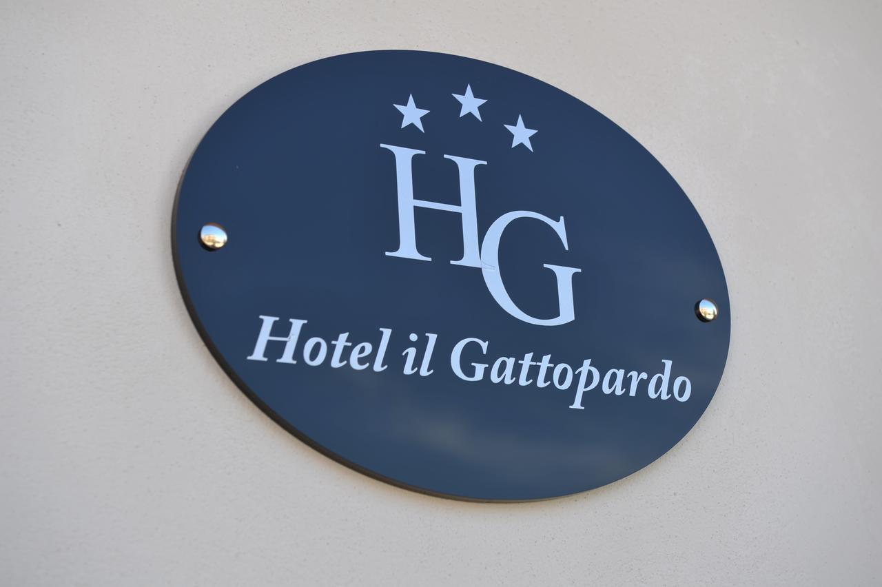 Albergo " Il Gattopardo" Di Esposito Carmela & C Sas Sant'Arcangelo  Eksteriør billede
